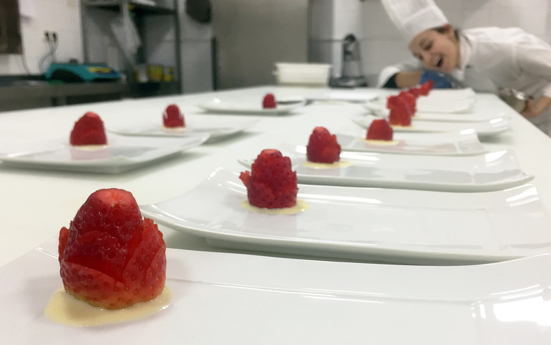 La Escuela de Cocina ofrece plazas para este curso con alta inserción laboral