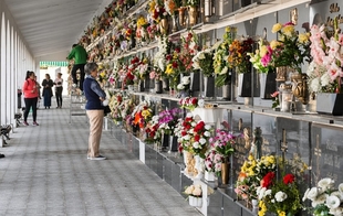 El cementerio municipal de Plasencia amplía su horario por Todos los Santos tras los trabajos de limpieza y acondicionamiento